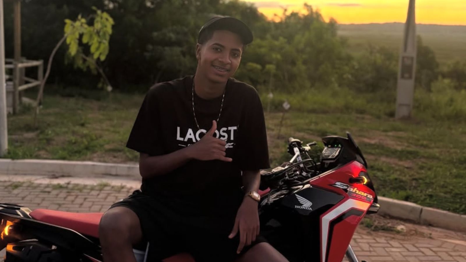 Nicolas Anchieta, de 19 anos, é encontrado sem vida em casa