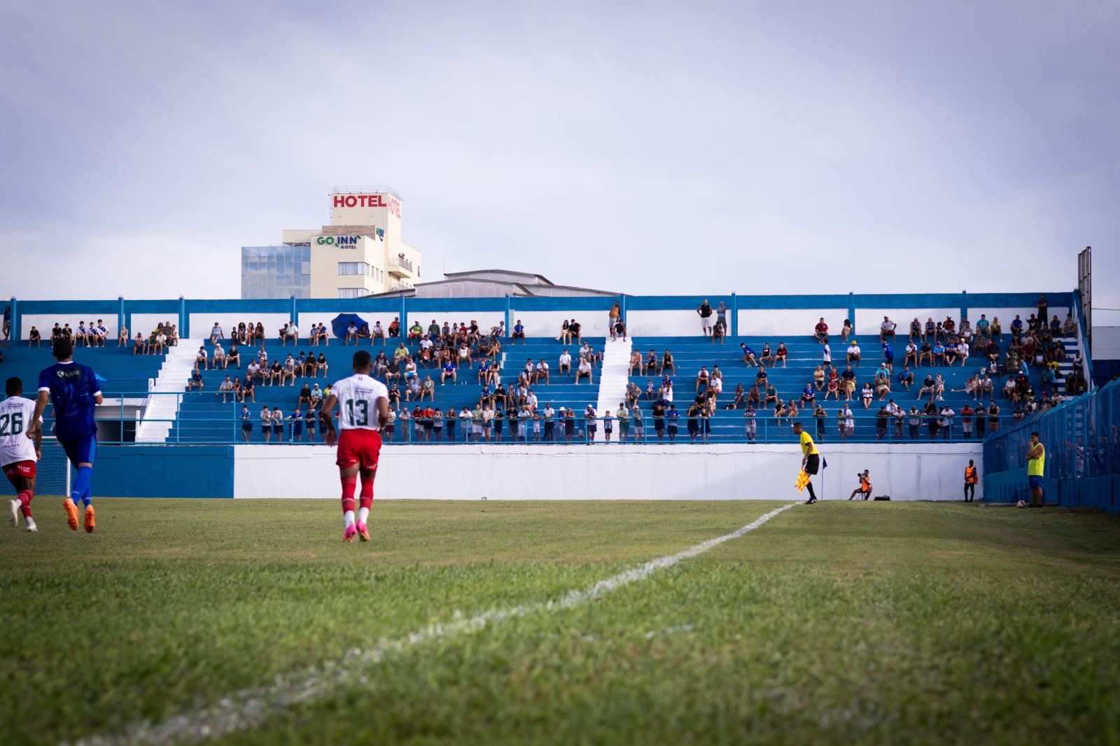 Sernamby volta a receber jogo oficial após quase 5 anos e torcida faz festa em São Mateus