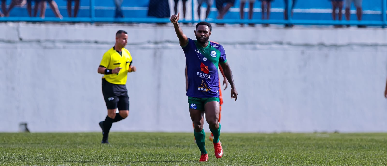 Audax vence por 4 a 0, homenageia São Mateus e mira classificação antecipada